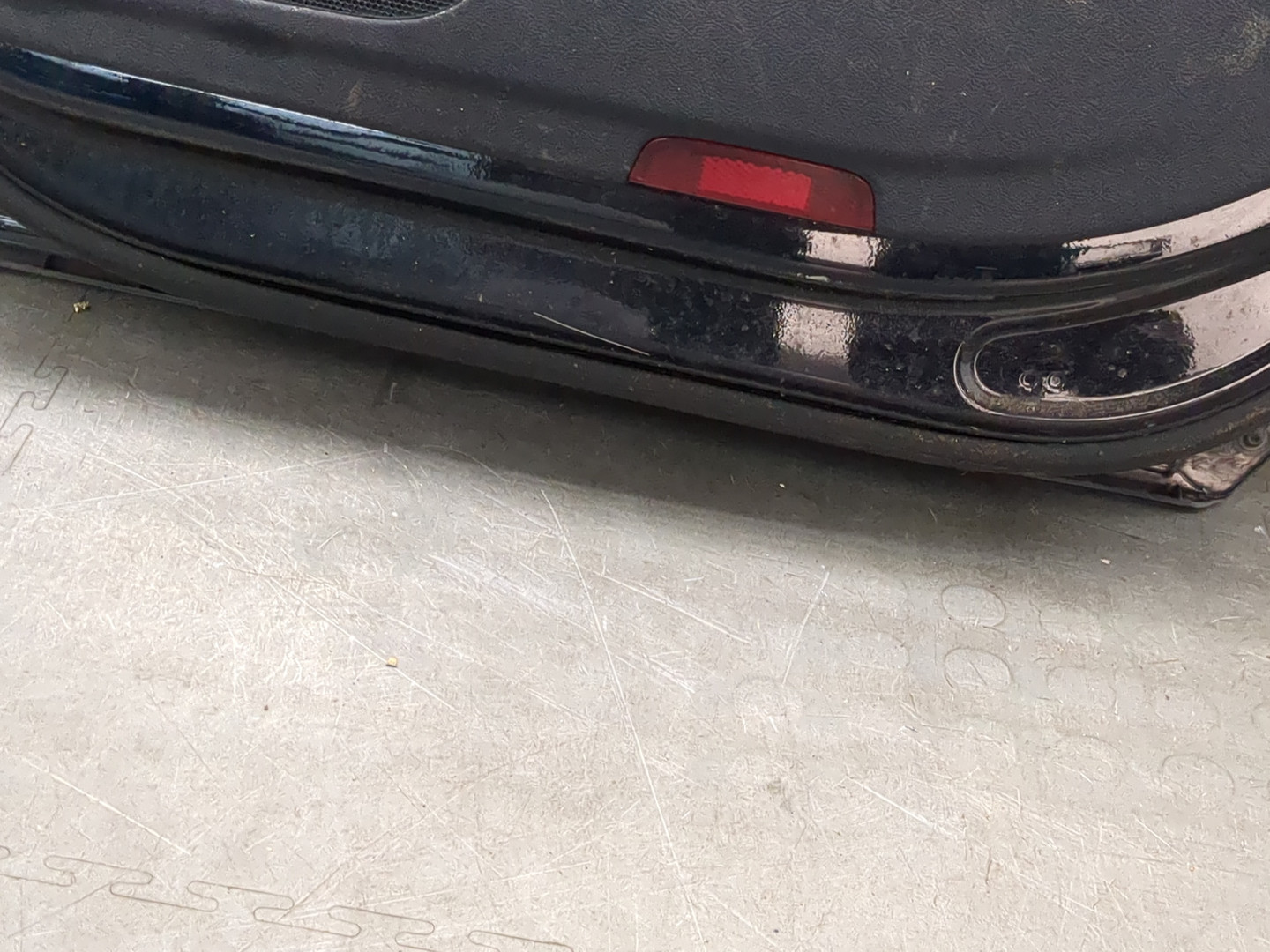 Дверь задняя правая