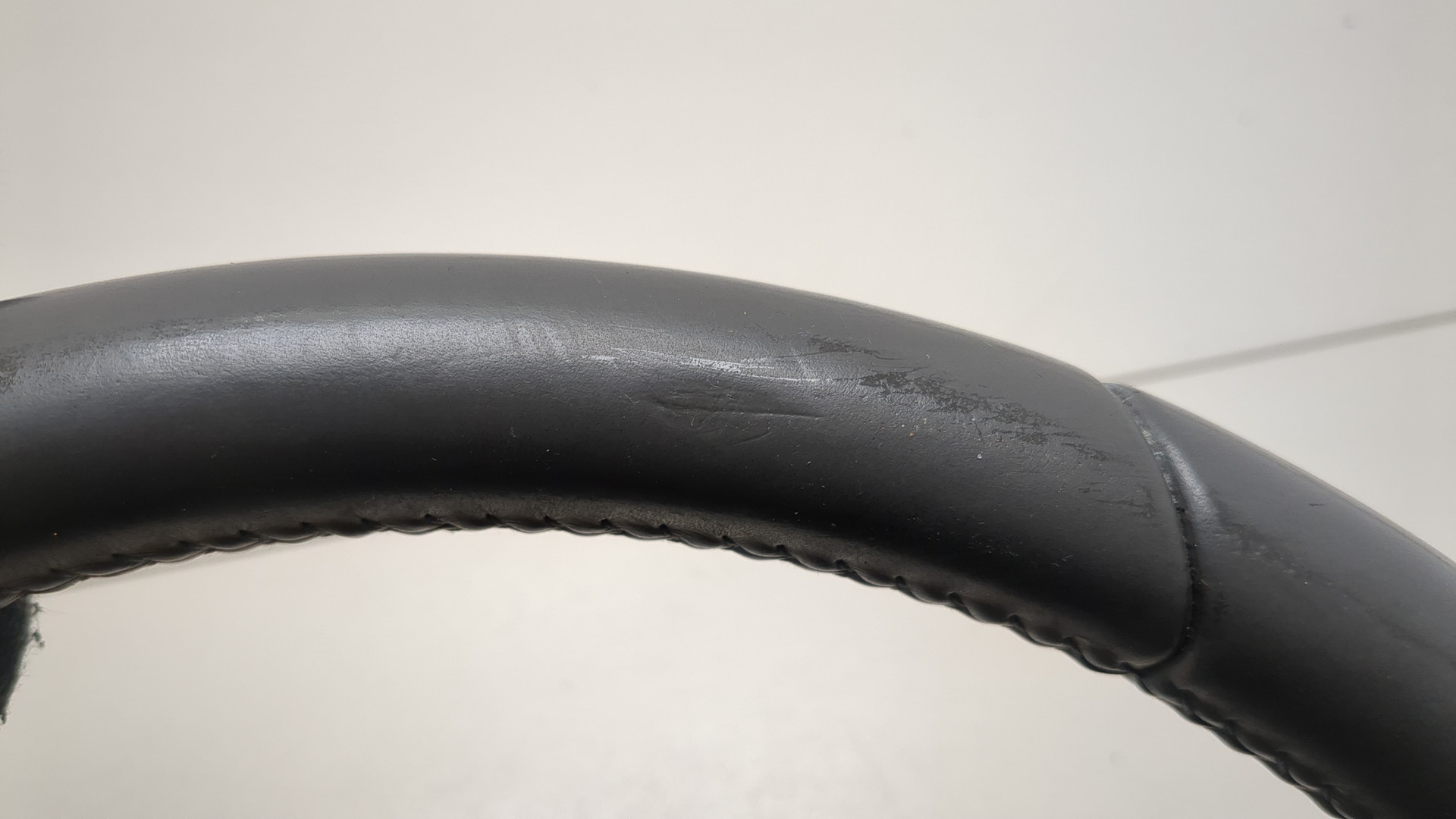 Рулевое колесо (руль)