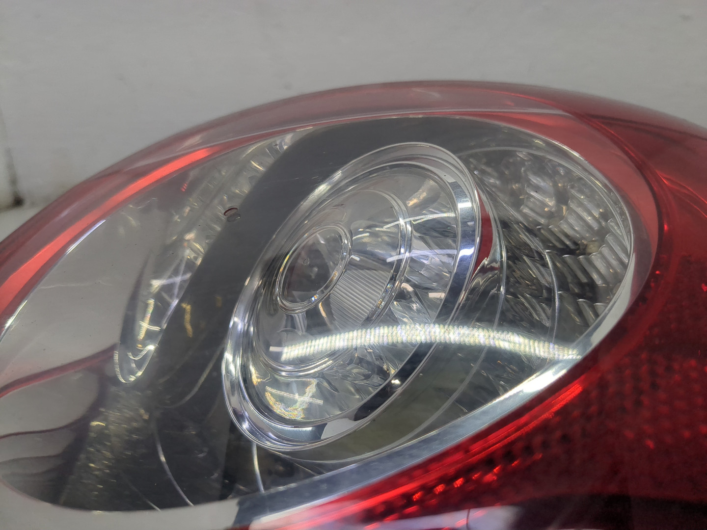 Фонарь задний правый