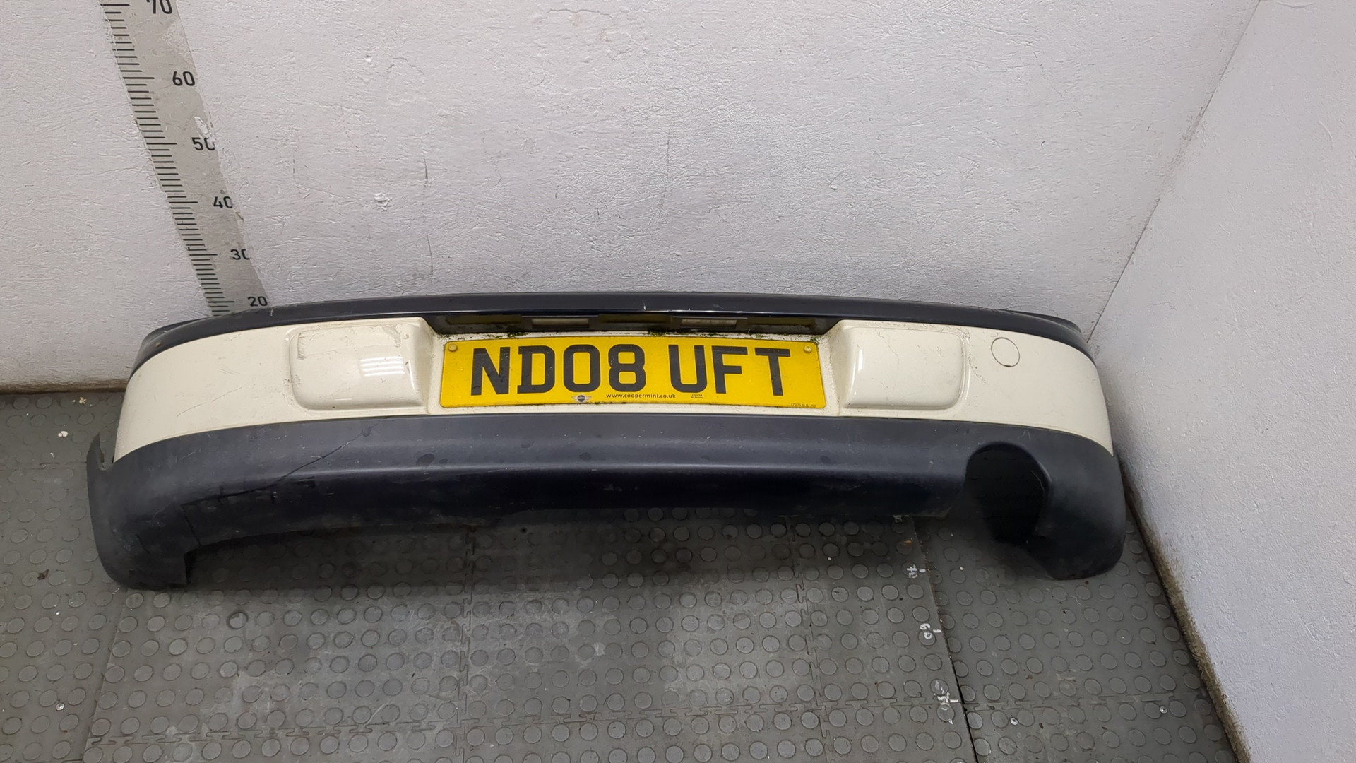 Бампер задний