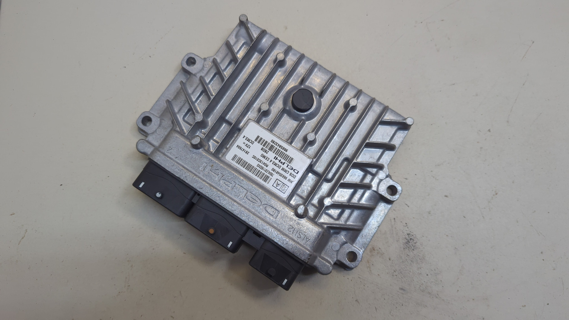 Блок управления двигателем