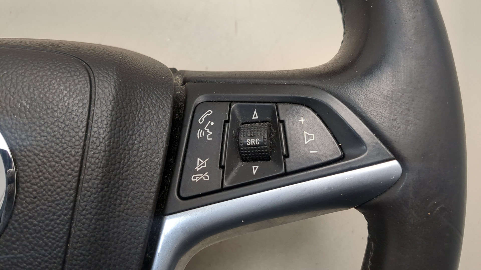 Рулевое колесо (руль)