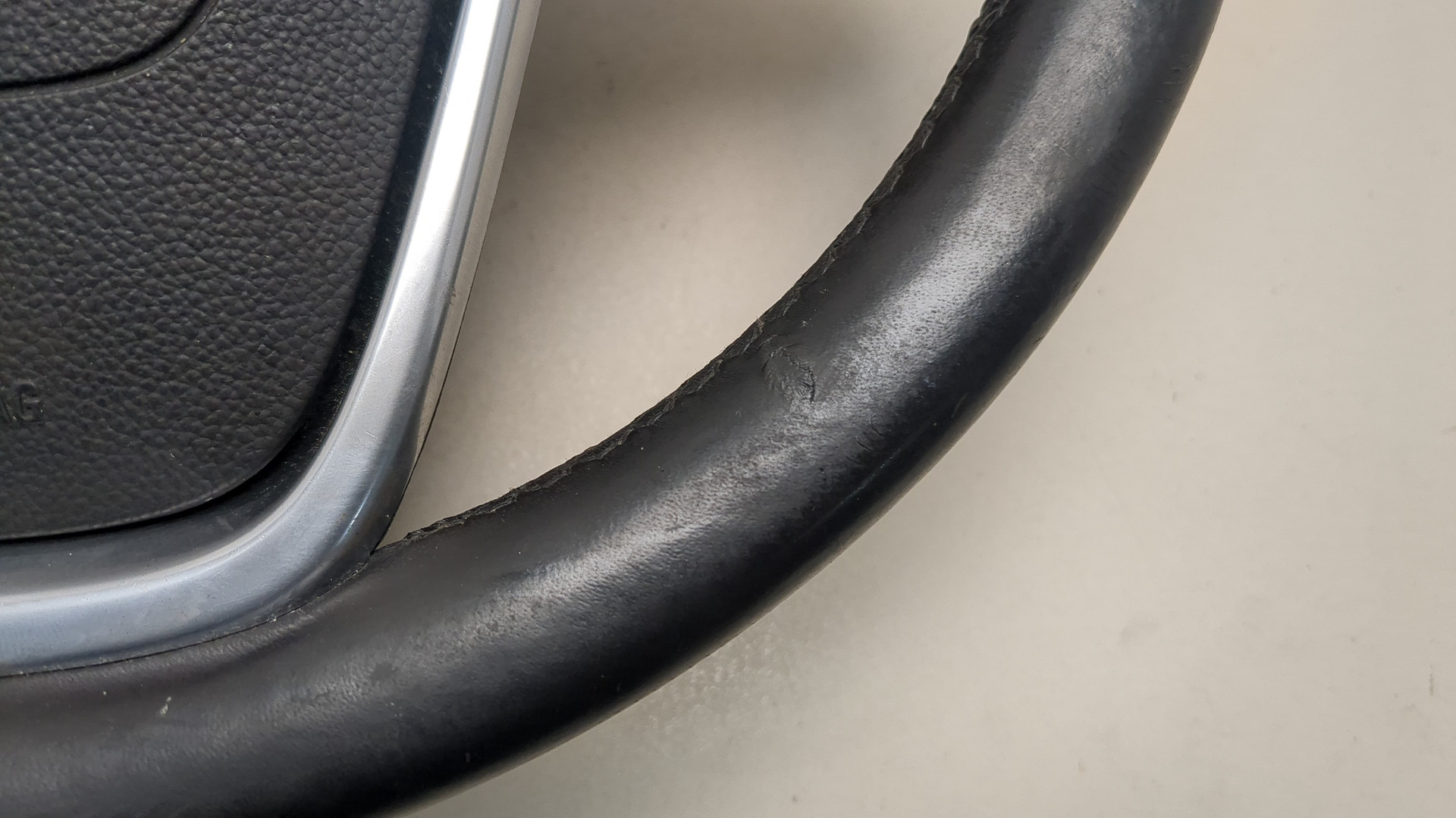 Рулевое колесо (руль)