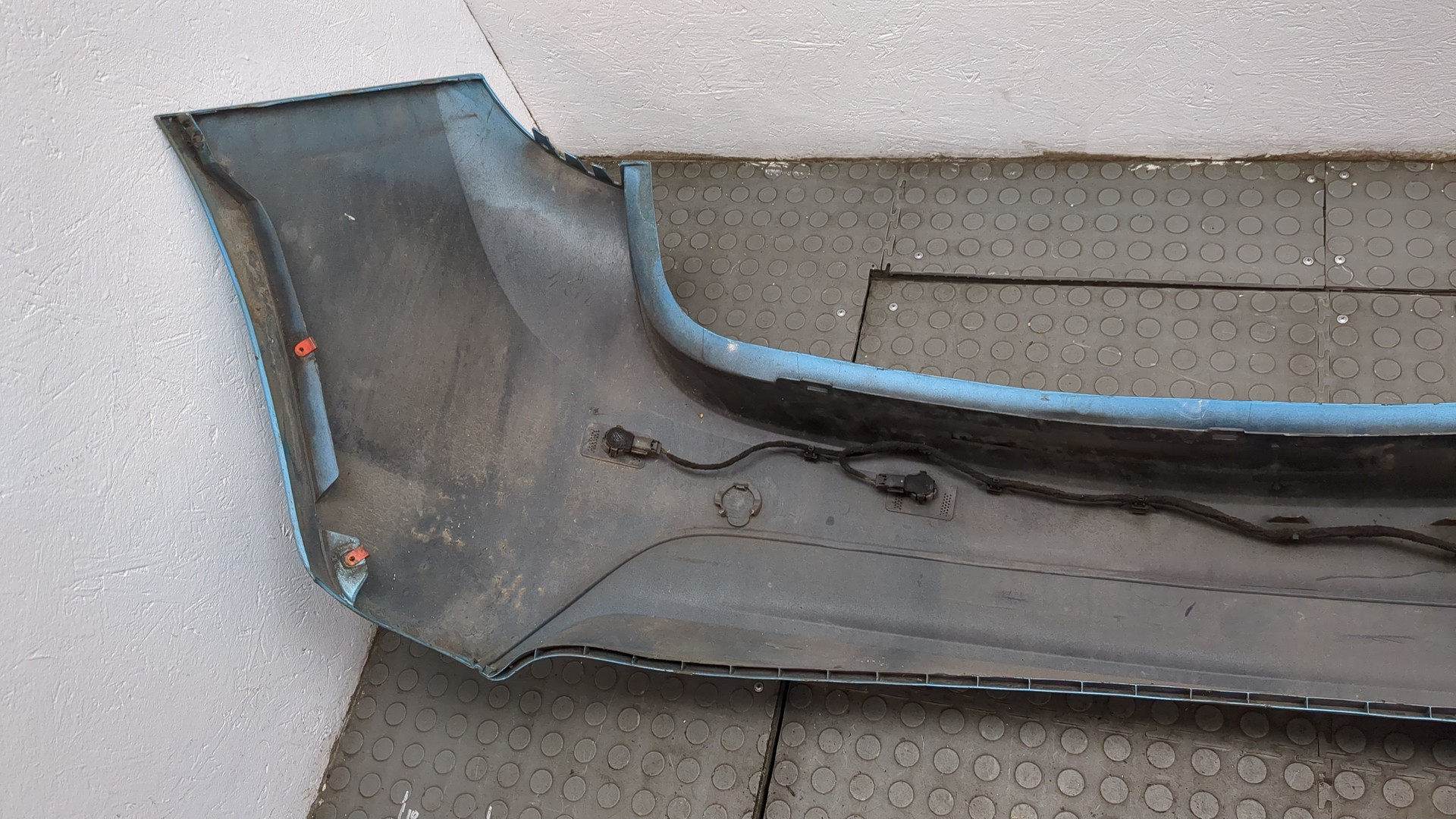 Бампер задний