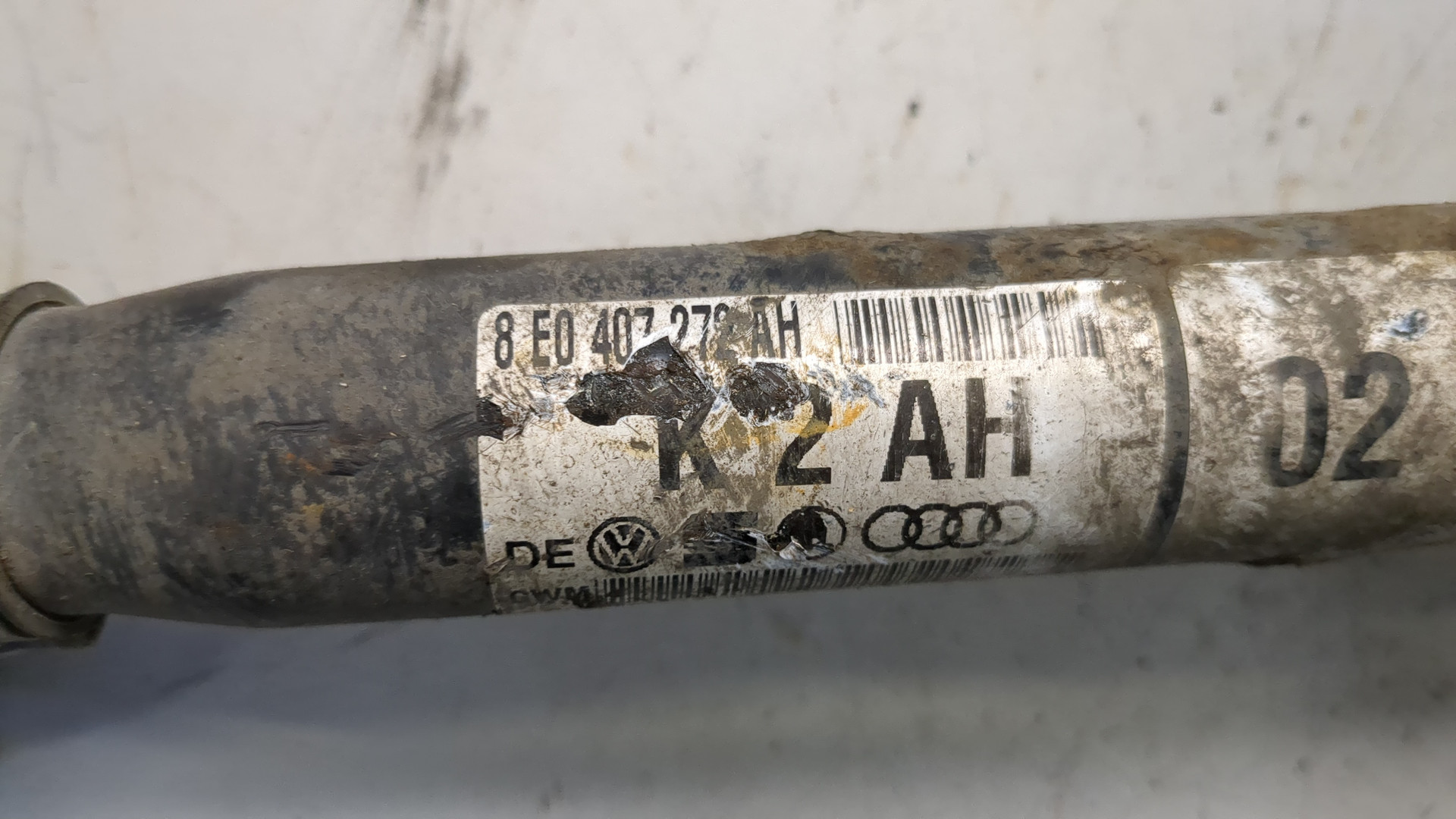 Полуось передняя правая