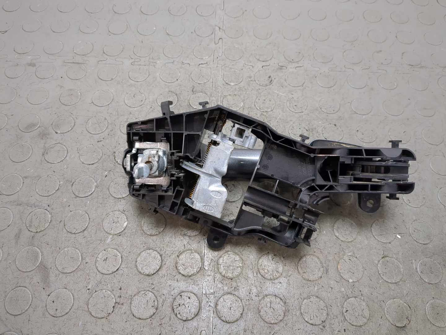 Ручка двери наружная