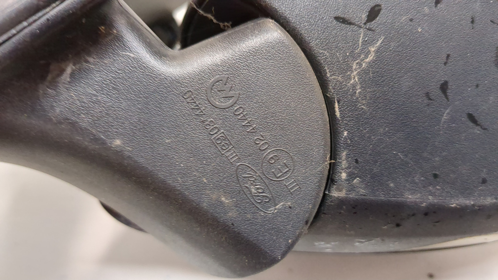 Зеркало правое электрическое