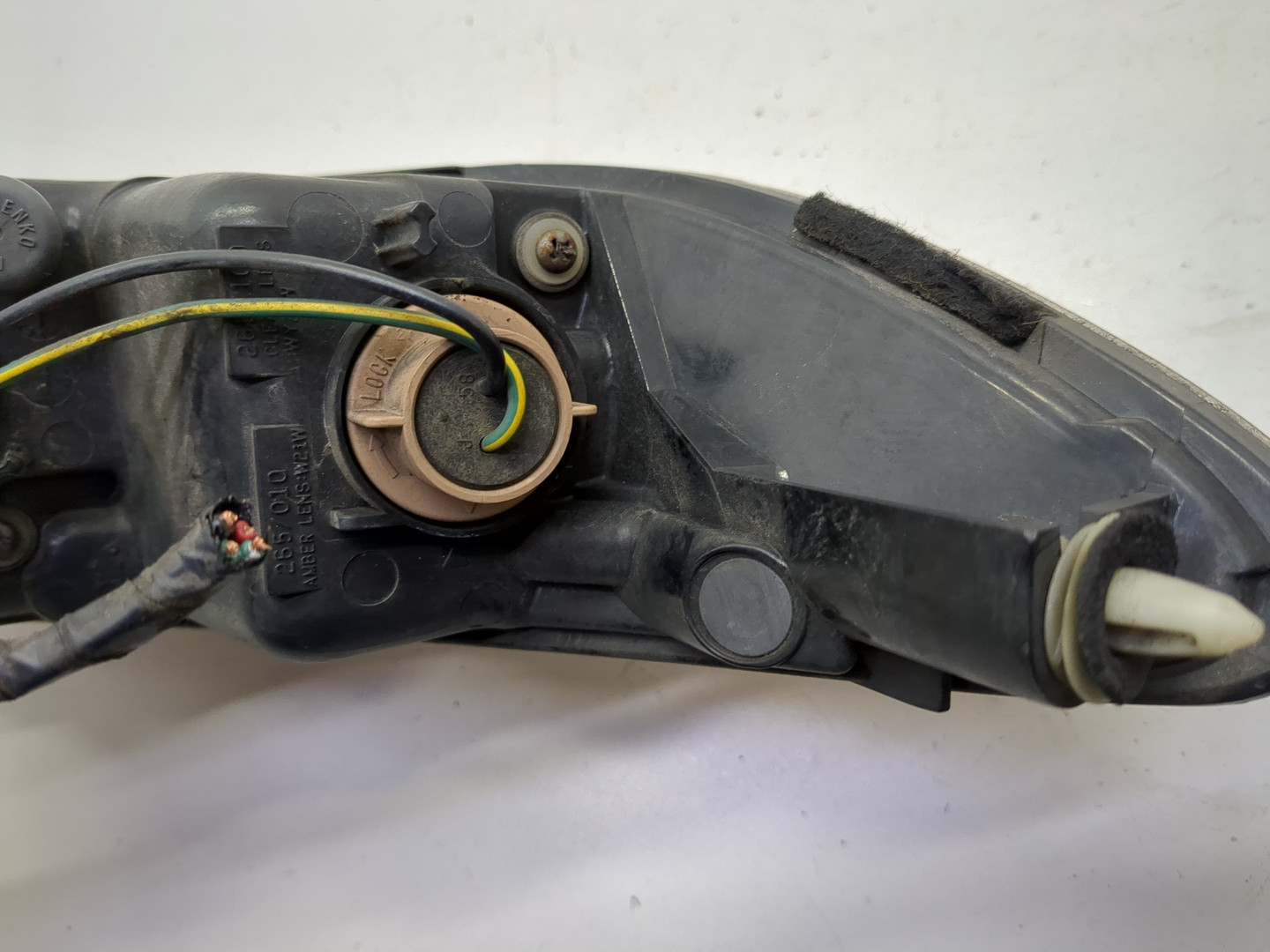 Фонарь задний правый