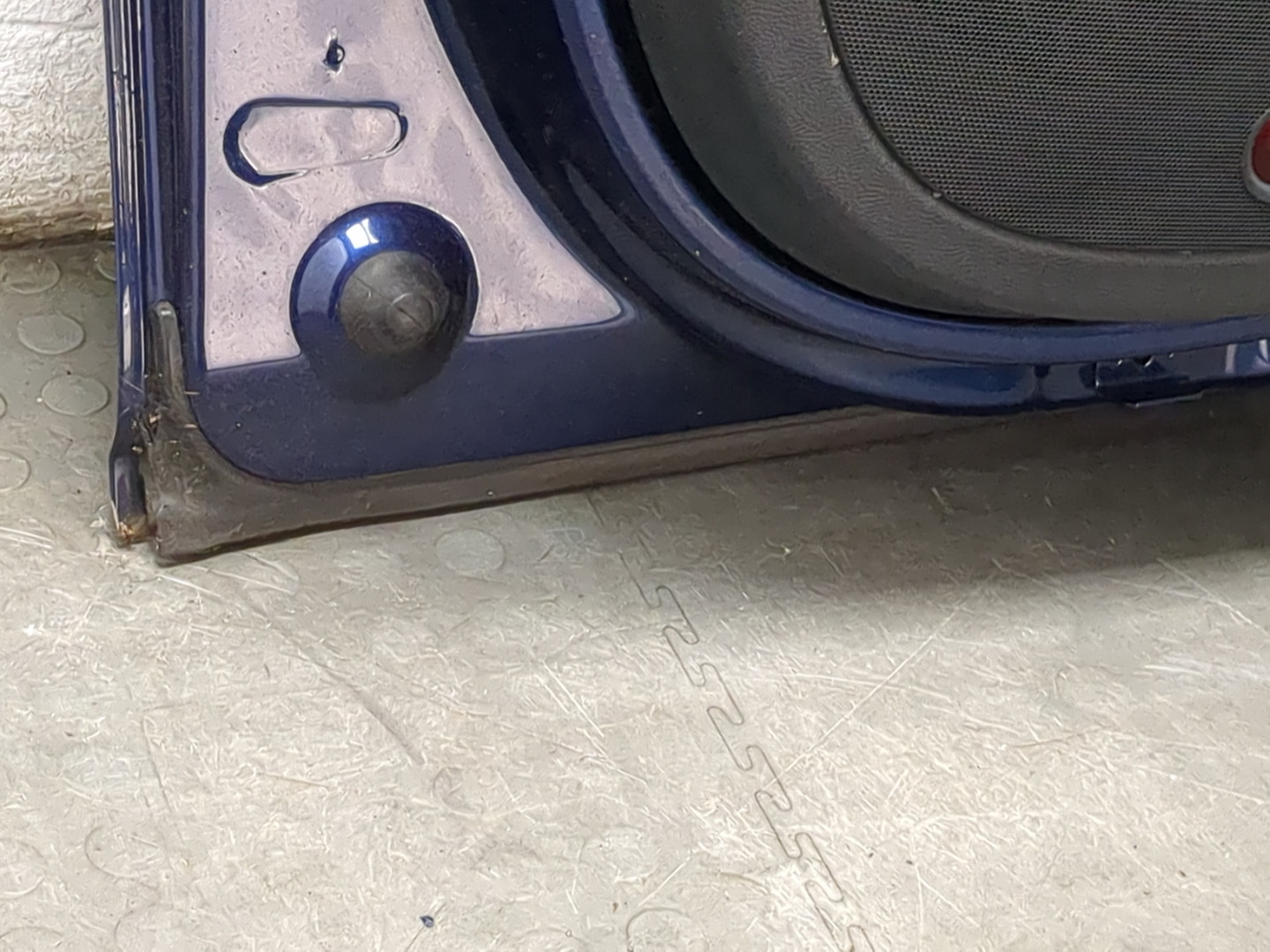 Дверь передняя левая