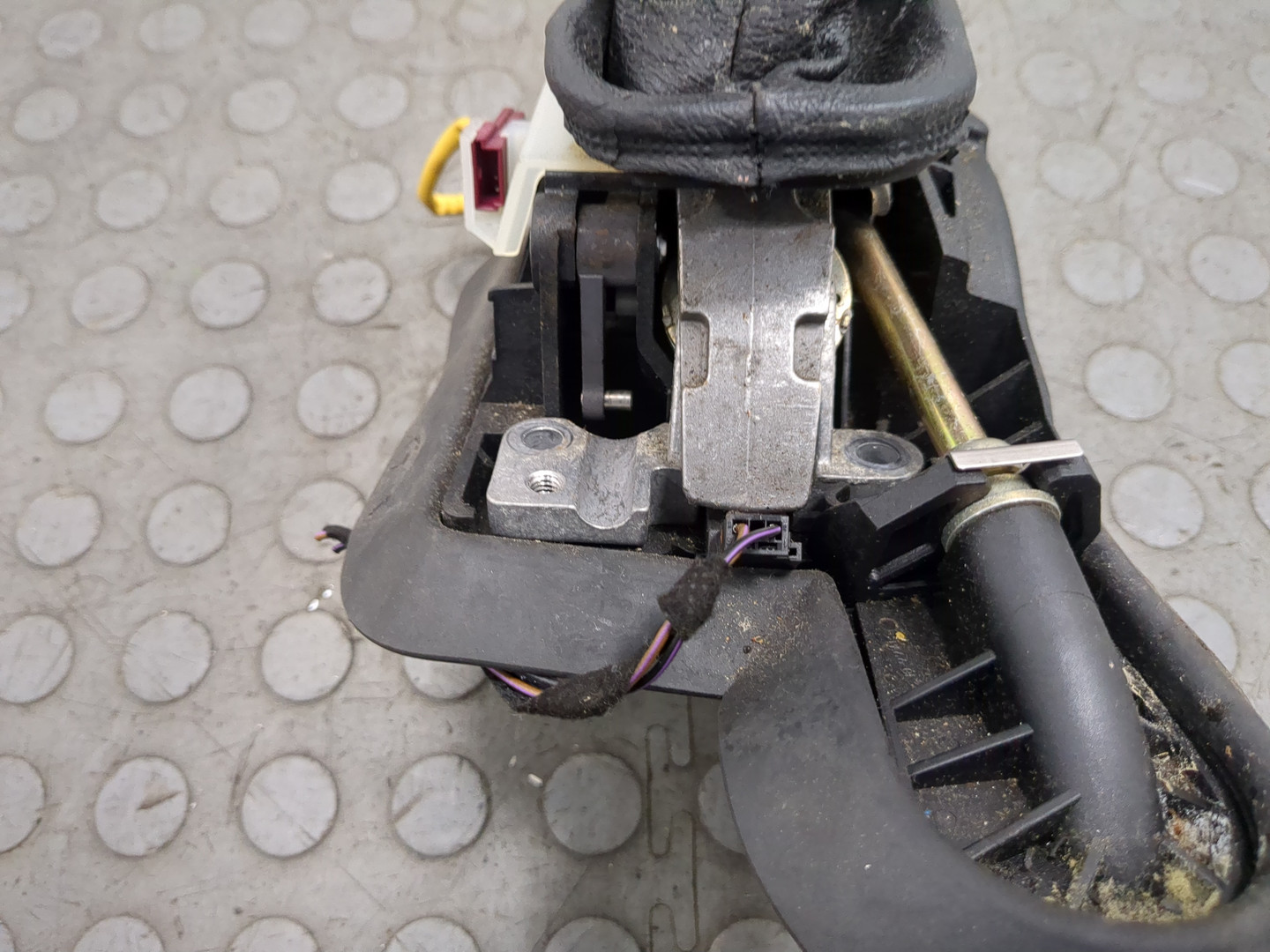 Кулиса МКПП / АКПП