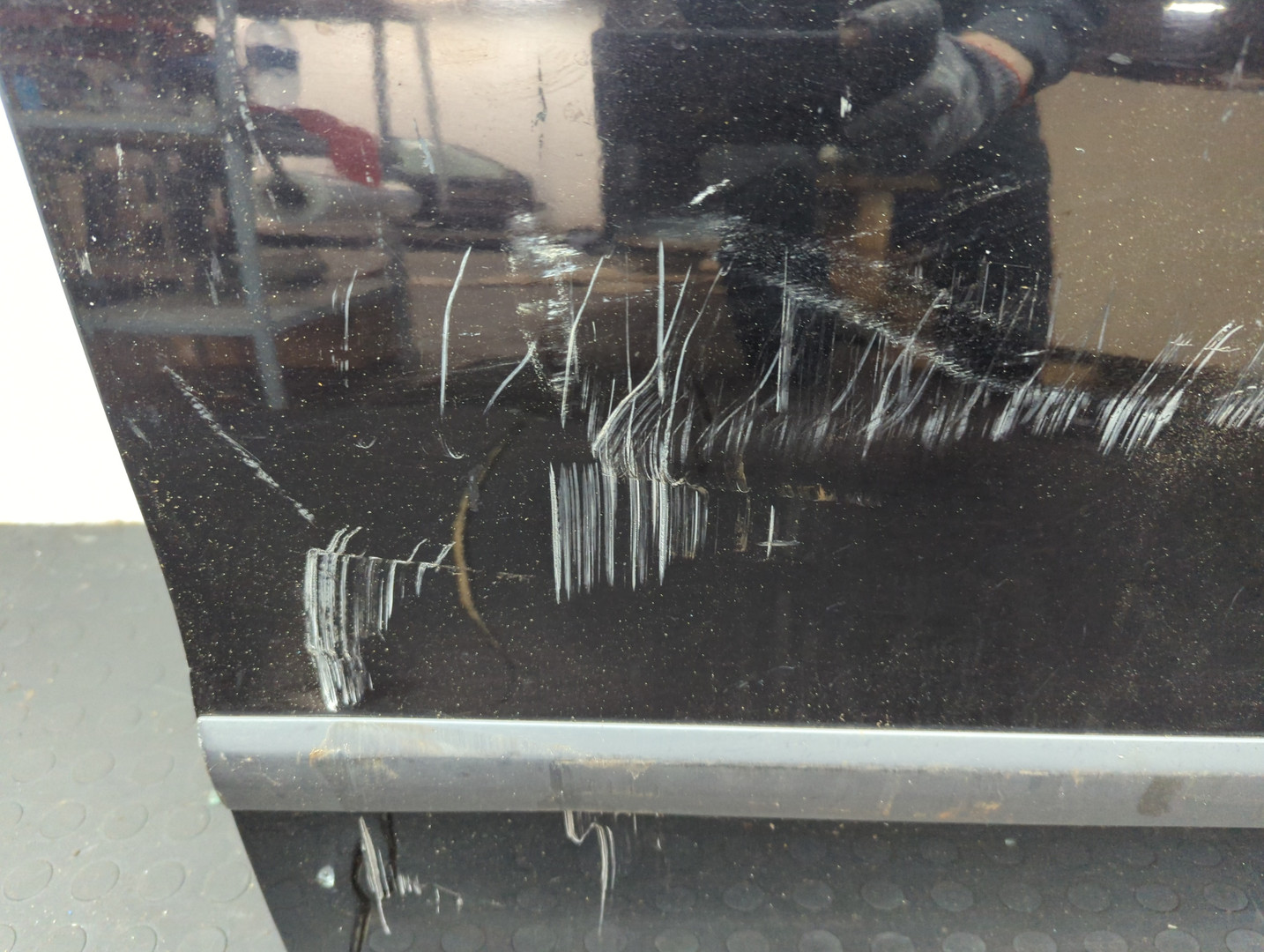 Дверь передняя правая