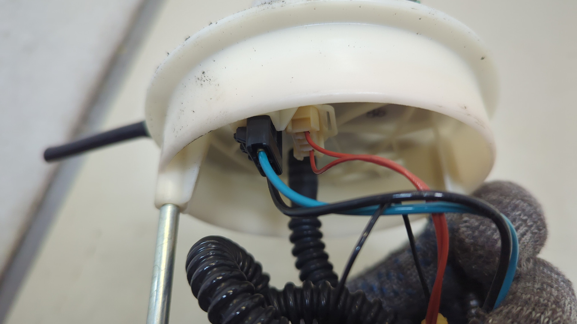 Насос топливный электрический