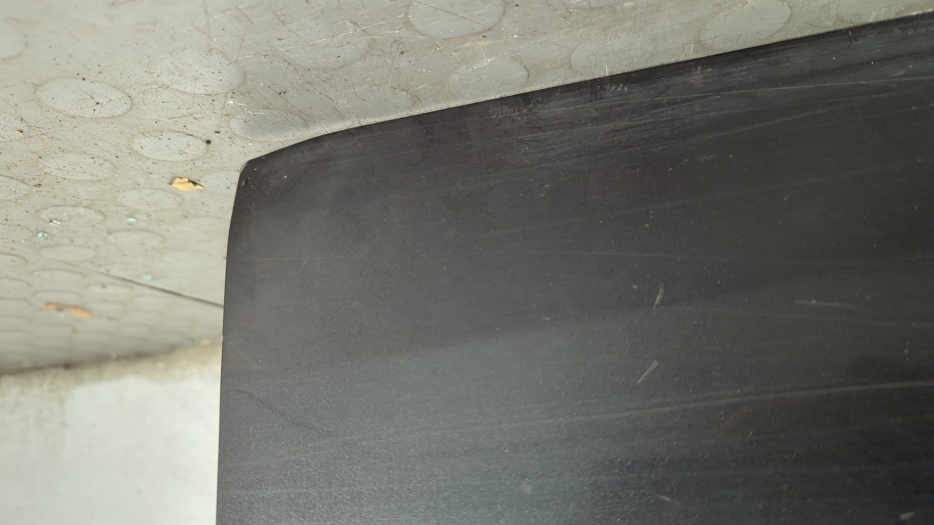 Дверь передняя левая