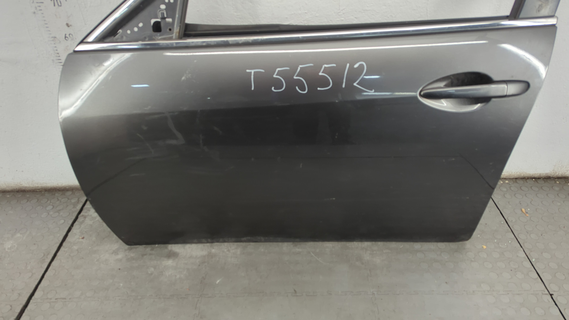 Дверь передняя левая