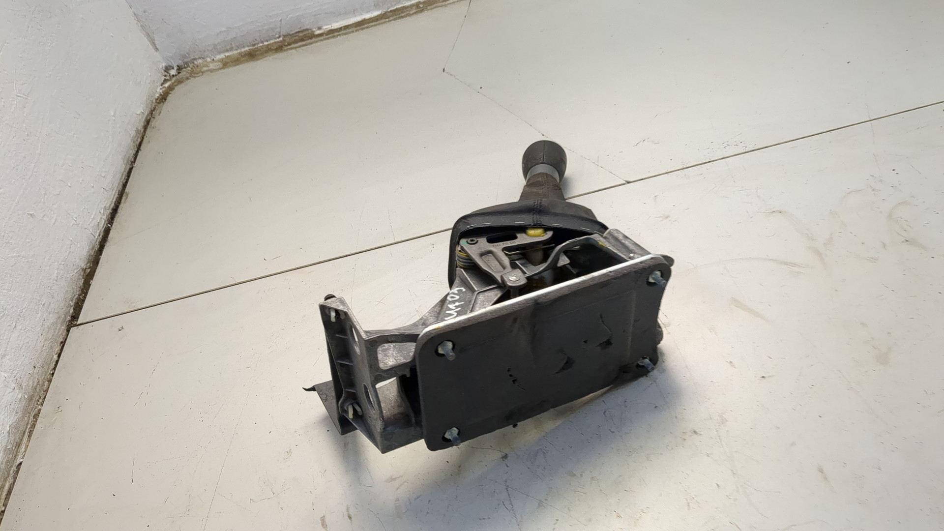 Кулиса МКПП / АКПП