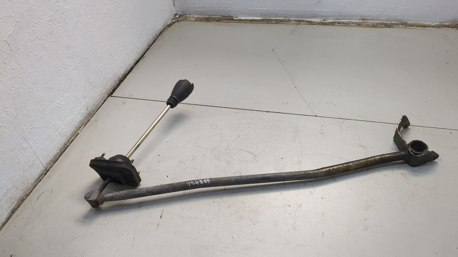 Кулиса МКПП / АКПП