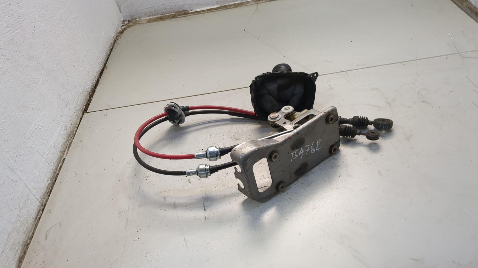 Кулиса МКПП / АКПП