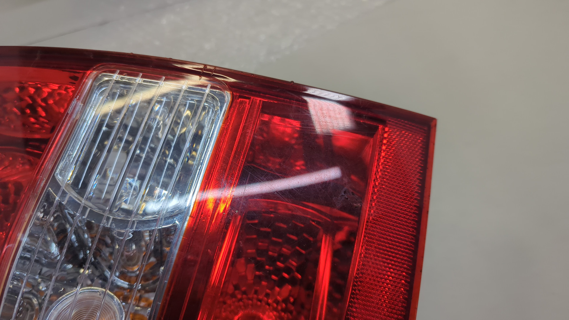 Фонарь задний левый