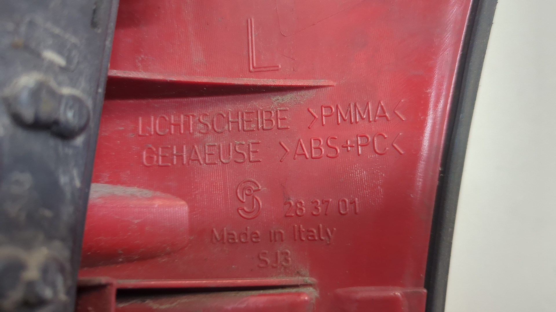 Фонарь задний левый