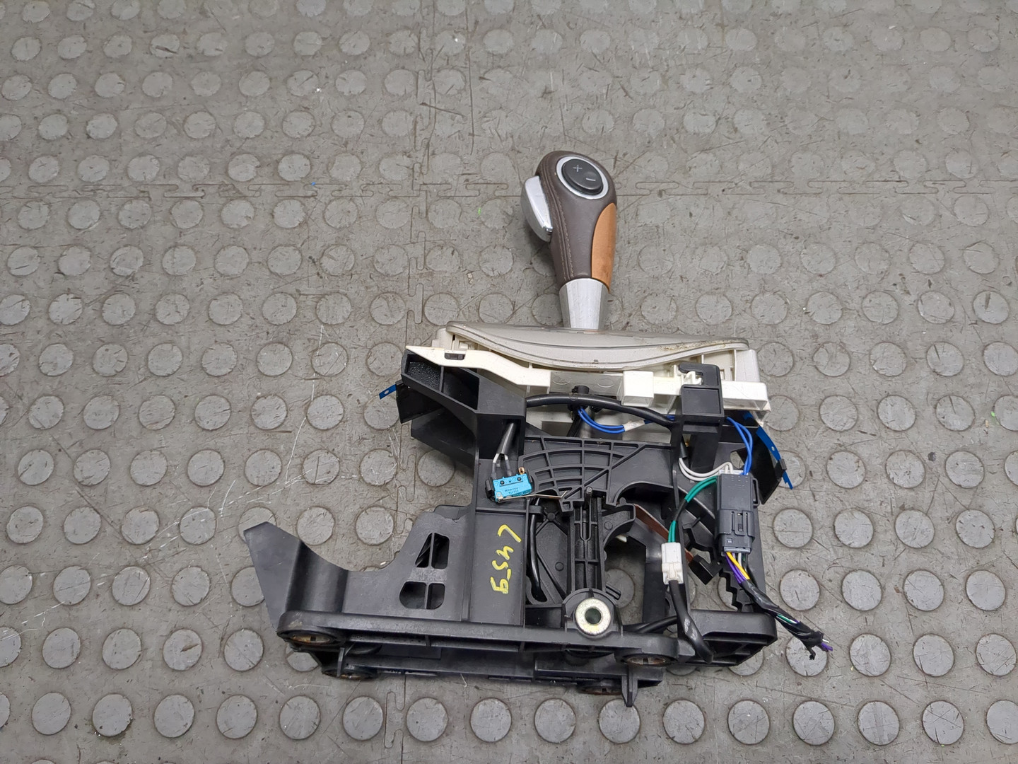 Кулиса МКПП / АКПП