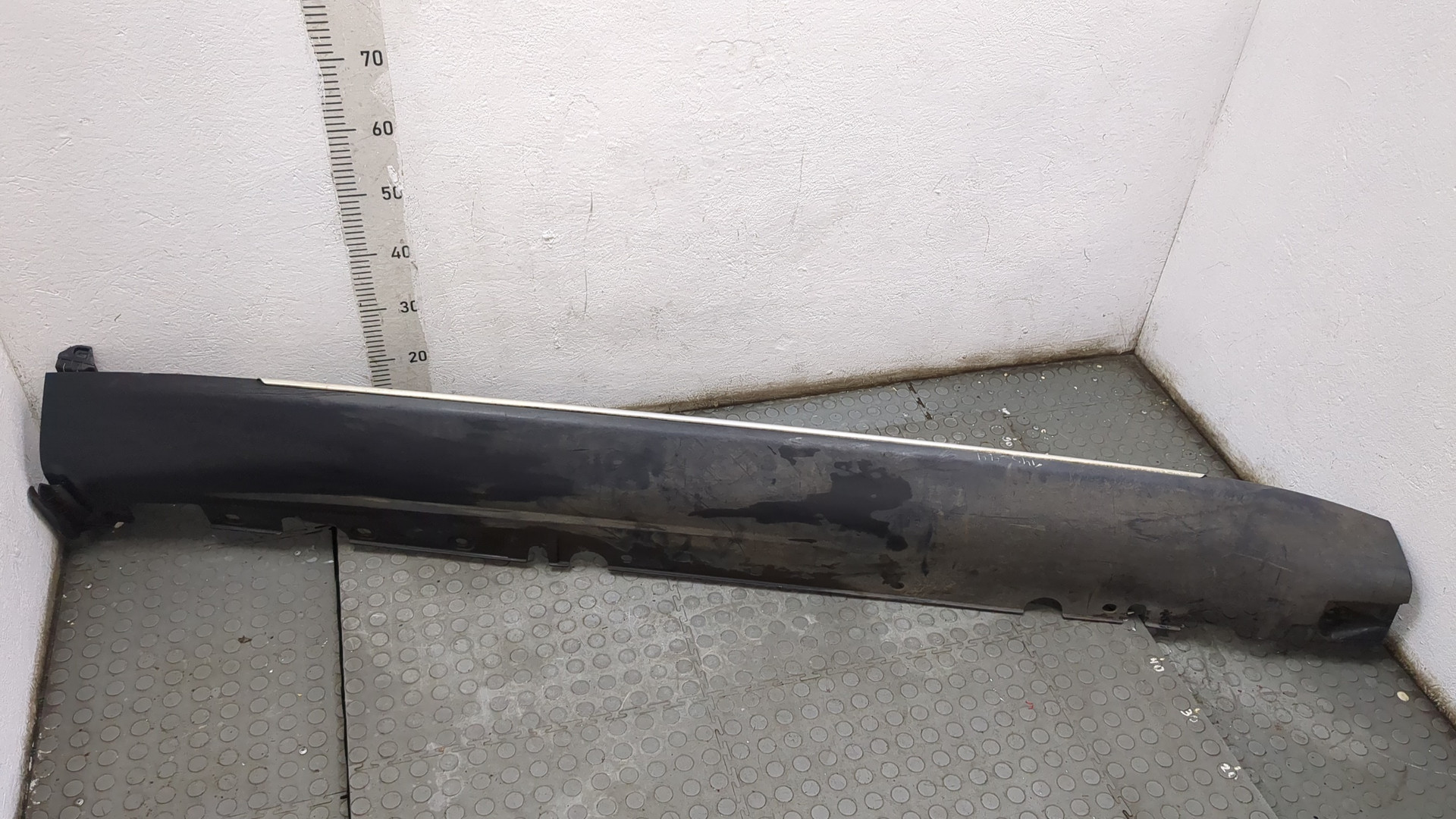 Подножка правая