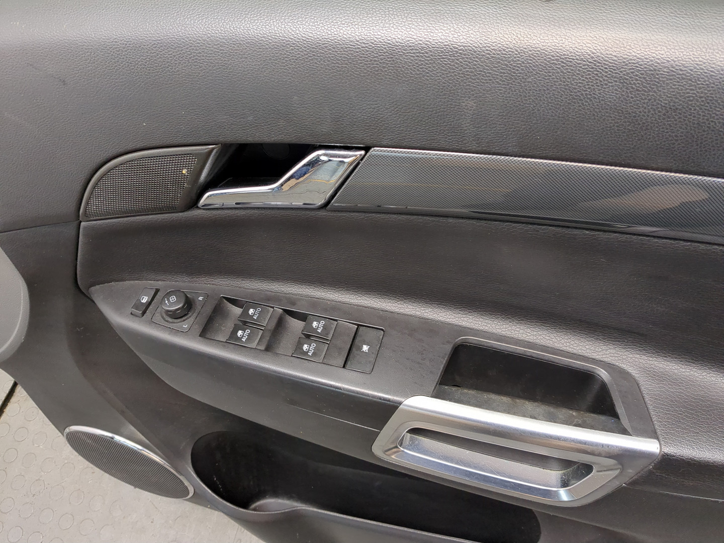 Дверь передняя правая