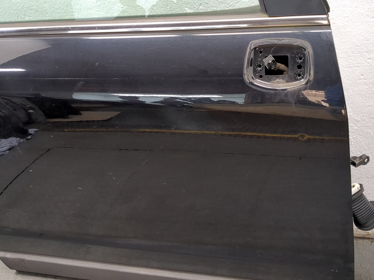 Дверь передняя правая