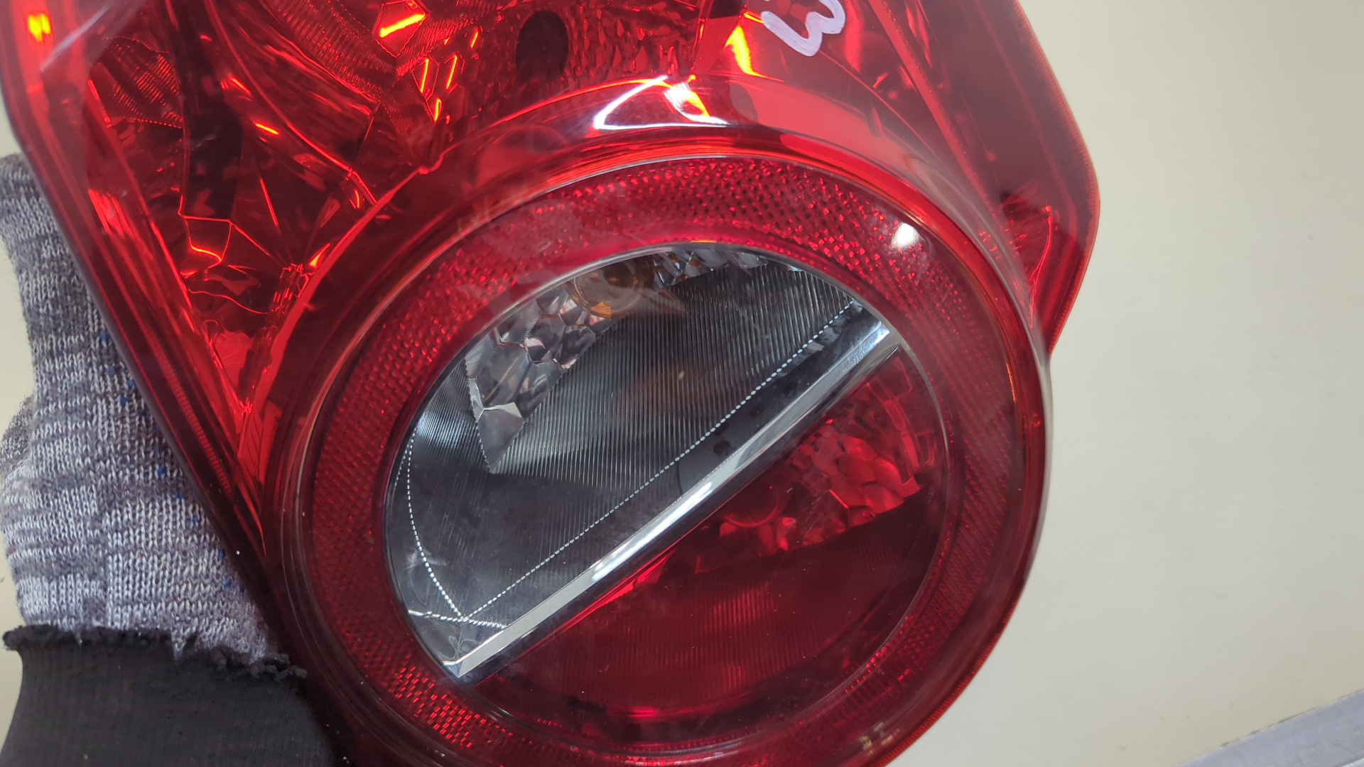 Фонарь задний правый