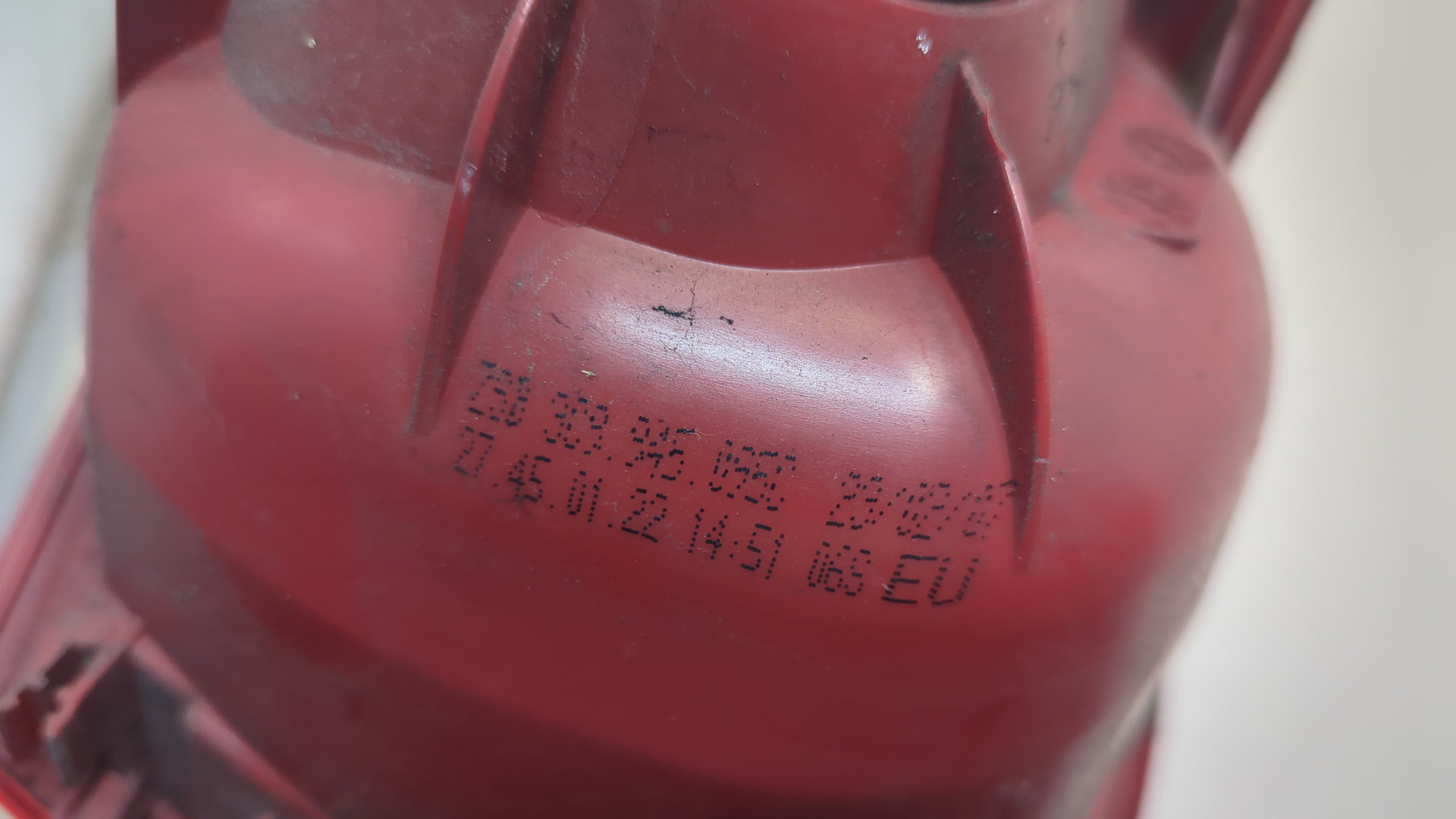 Фонарь задний левый