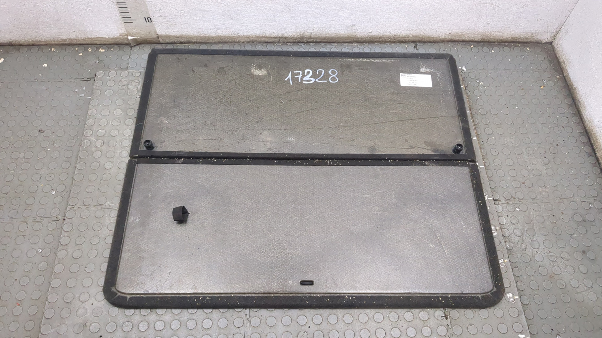 Коврик бардачка