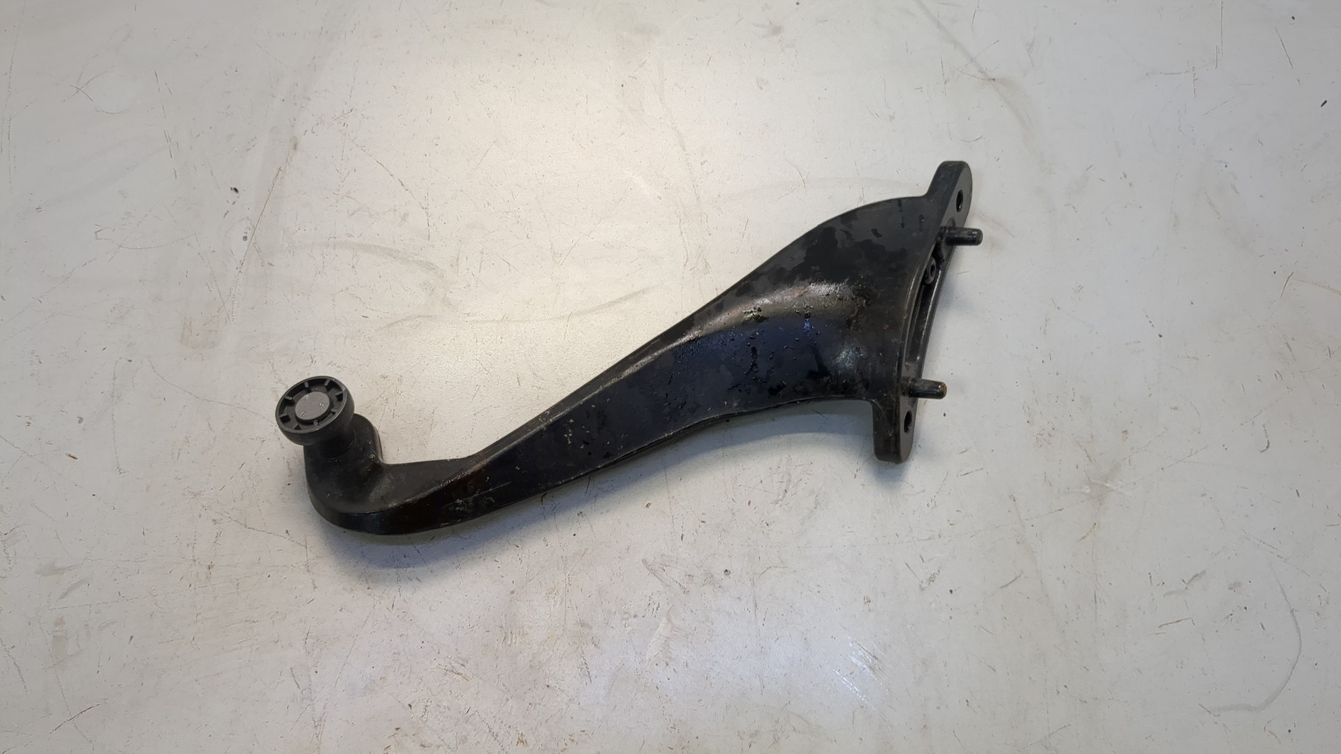 Механизм замка двери