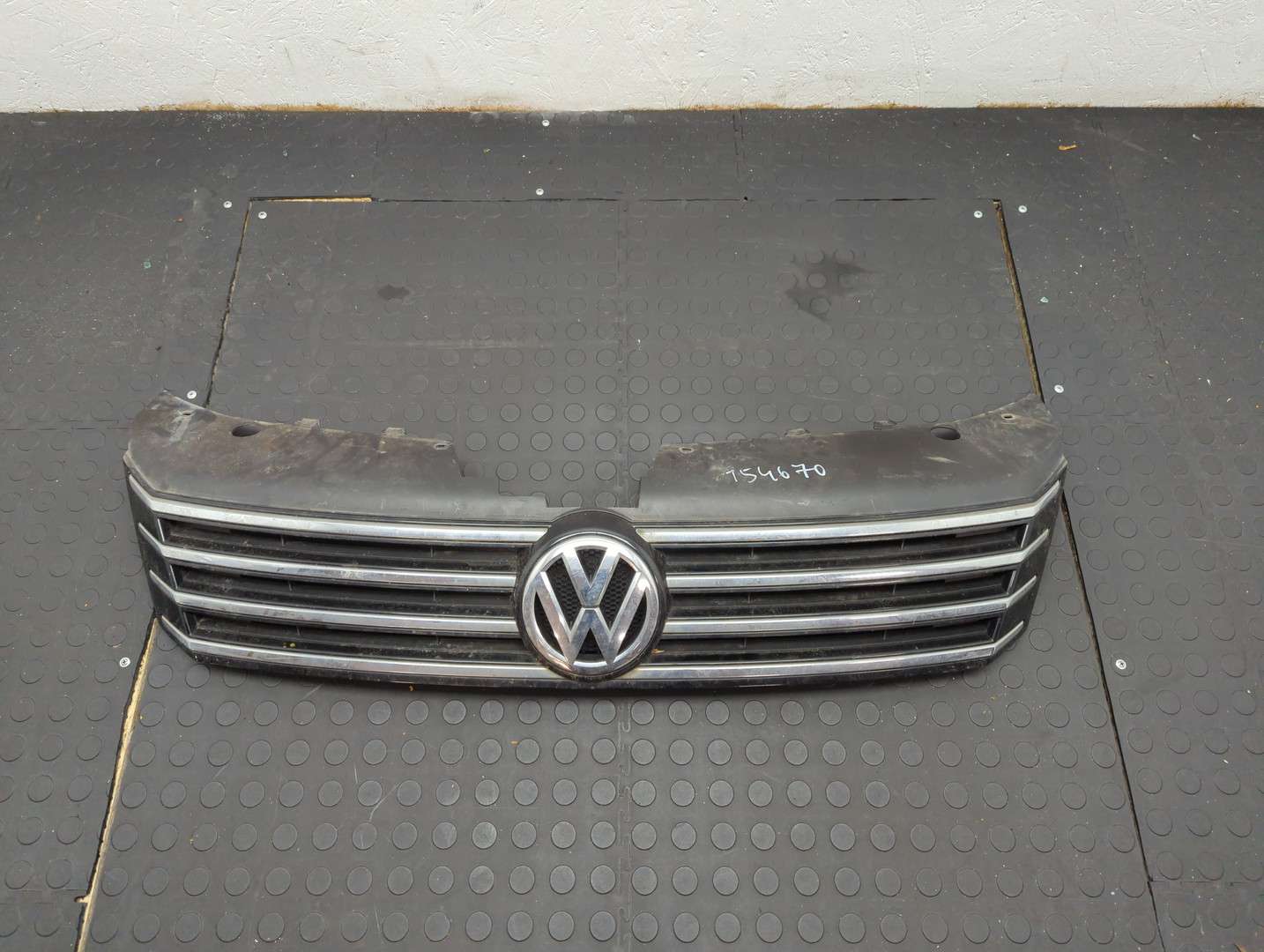 Решетка радиатора