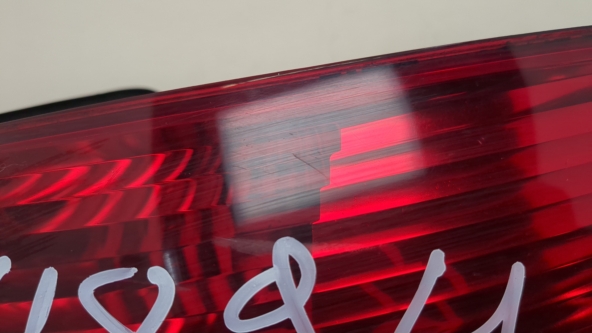 Фонарь задний правый