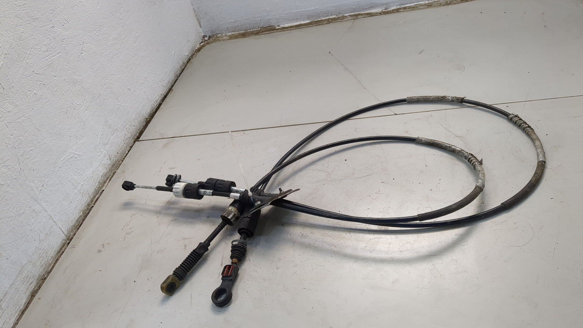 Трос КПП (выбора/переключения передач)