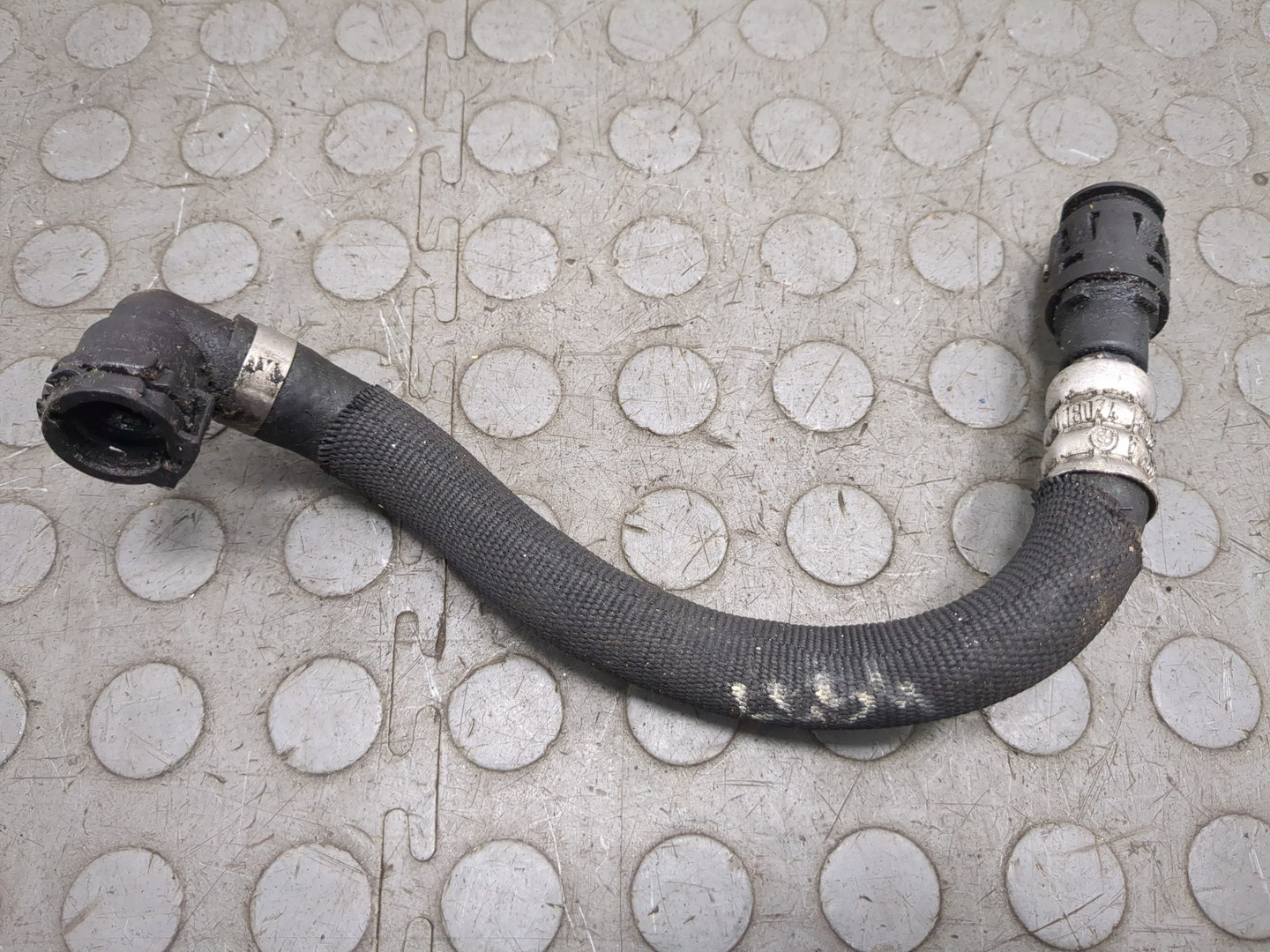 Трубка системы охлаждения