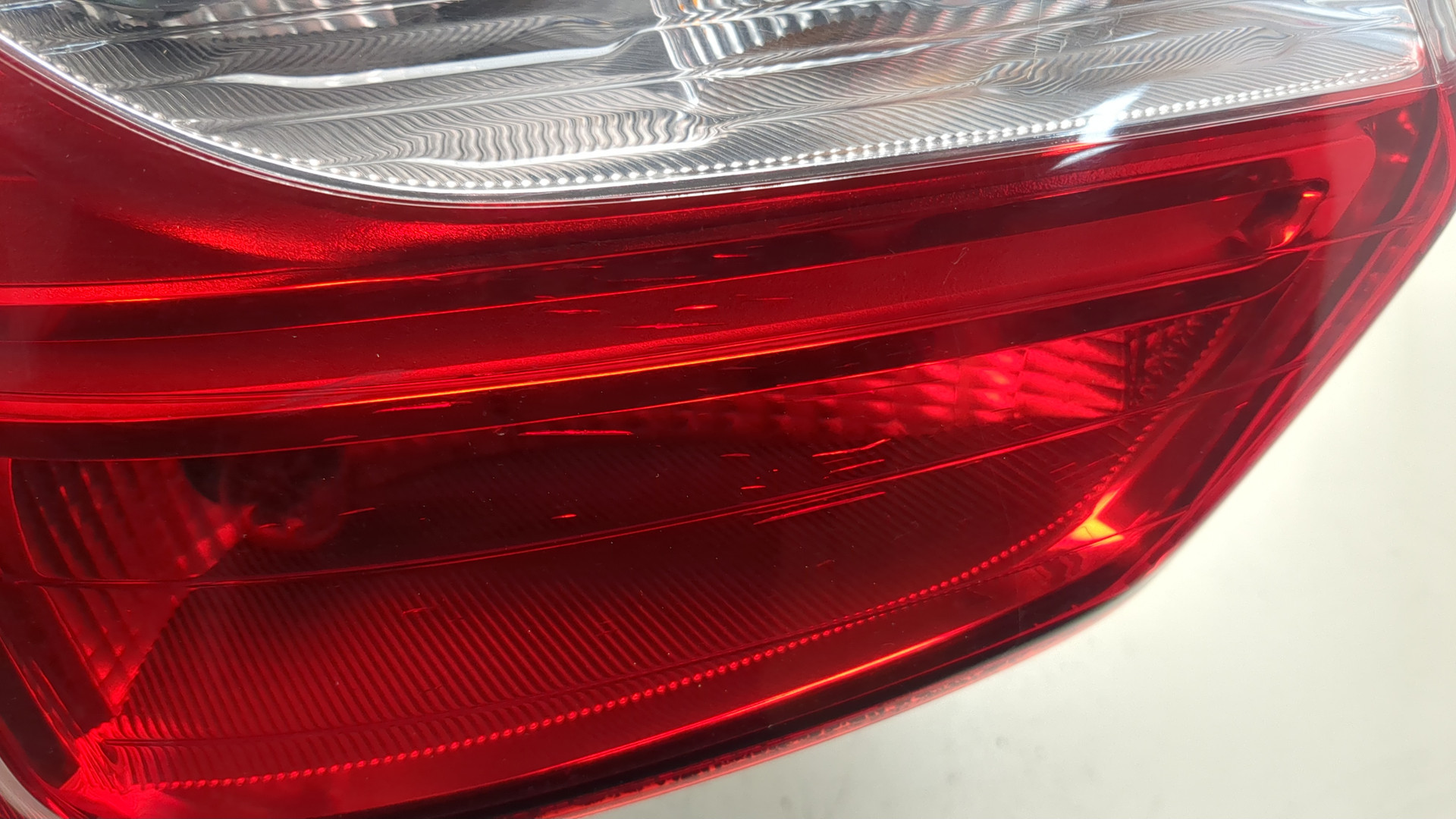 Фонарь задний левый