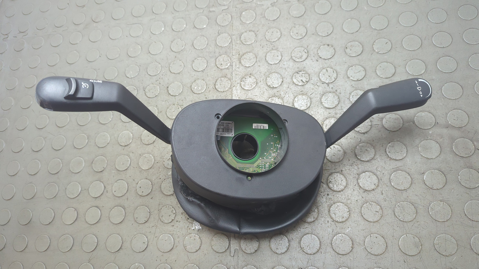 Переключатель подрулевой