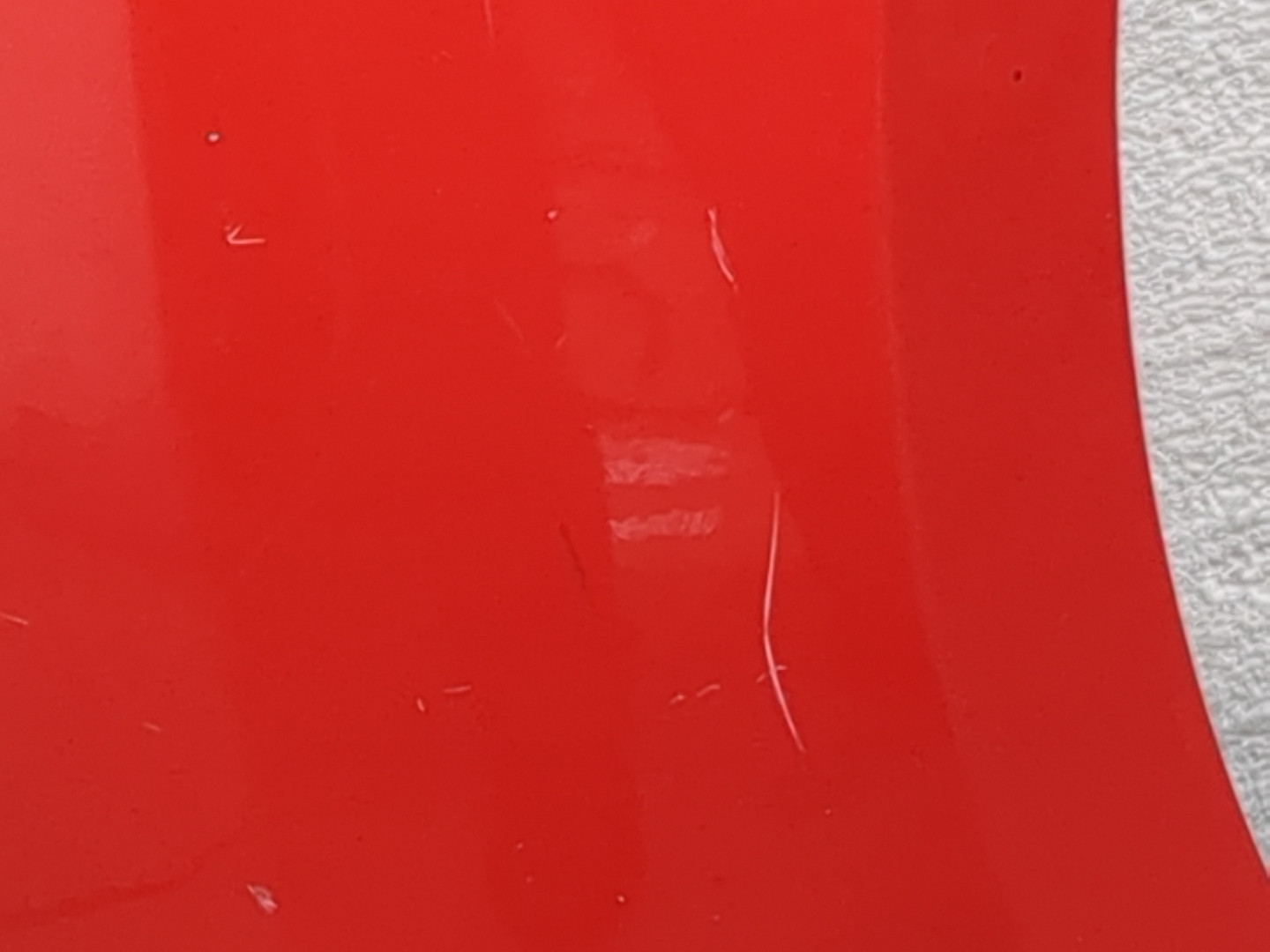 Крыло переднее правое