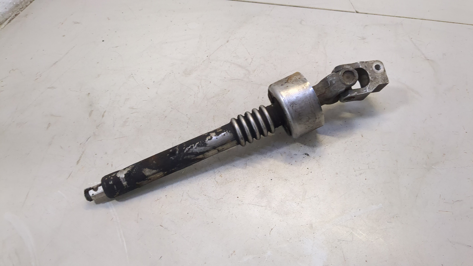 Кардан рулевой