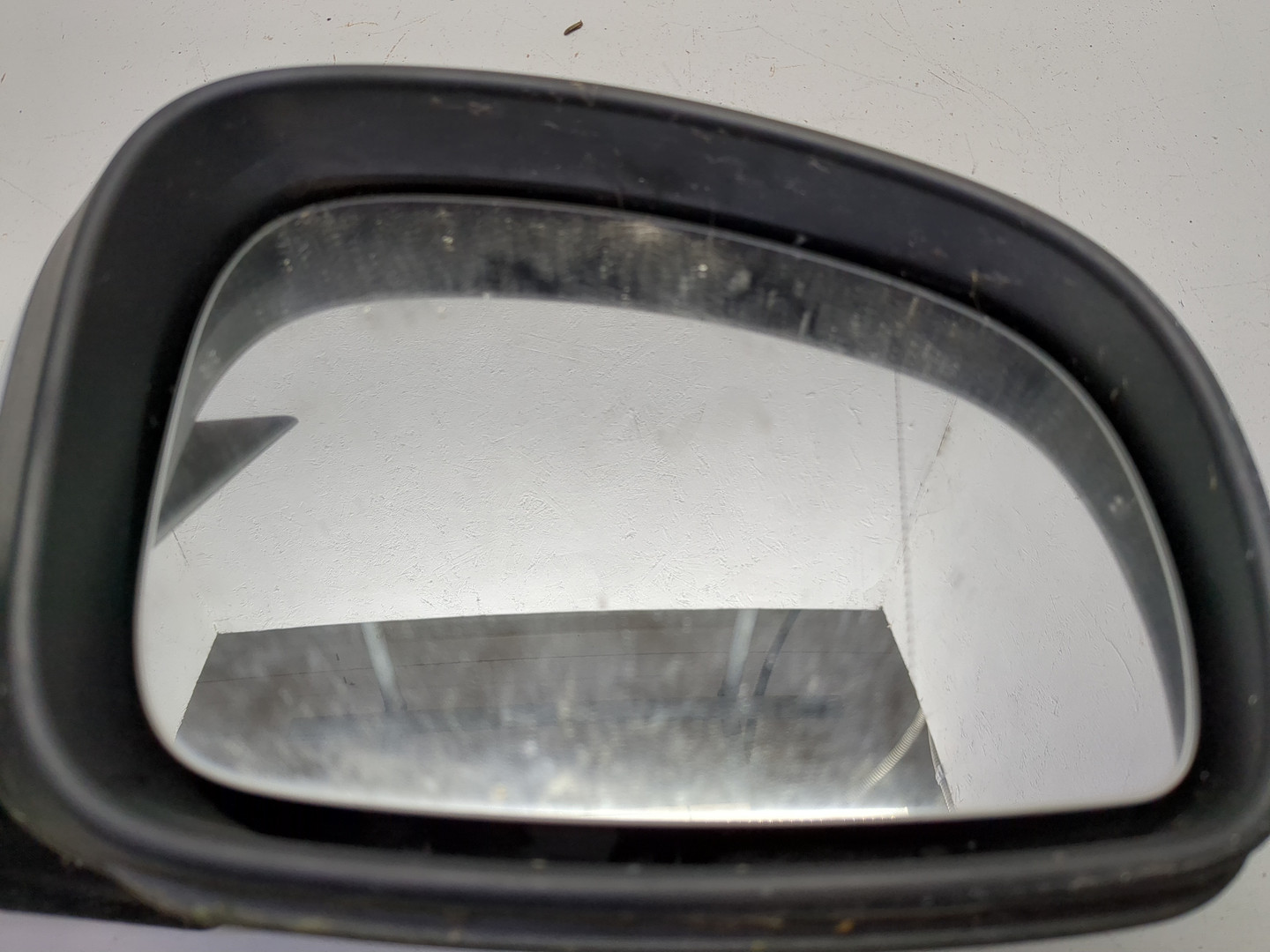 Зеркало левое электрическое