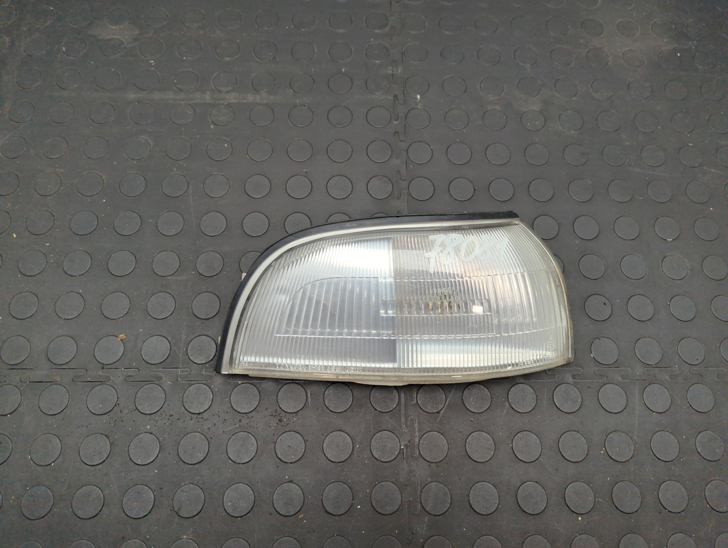 Повторитель на крыло правый