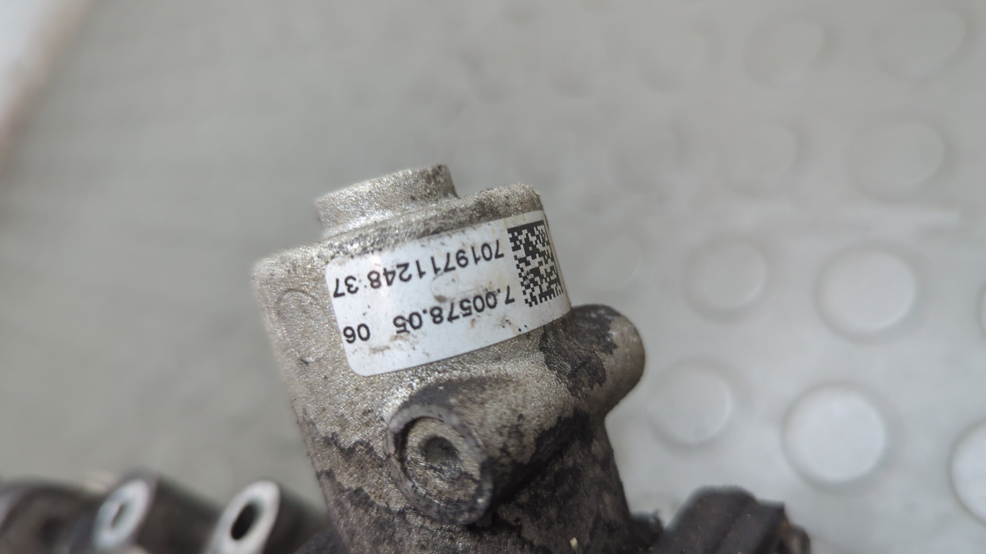 Клапан рециркуляции выхлопных газов (EGR)