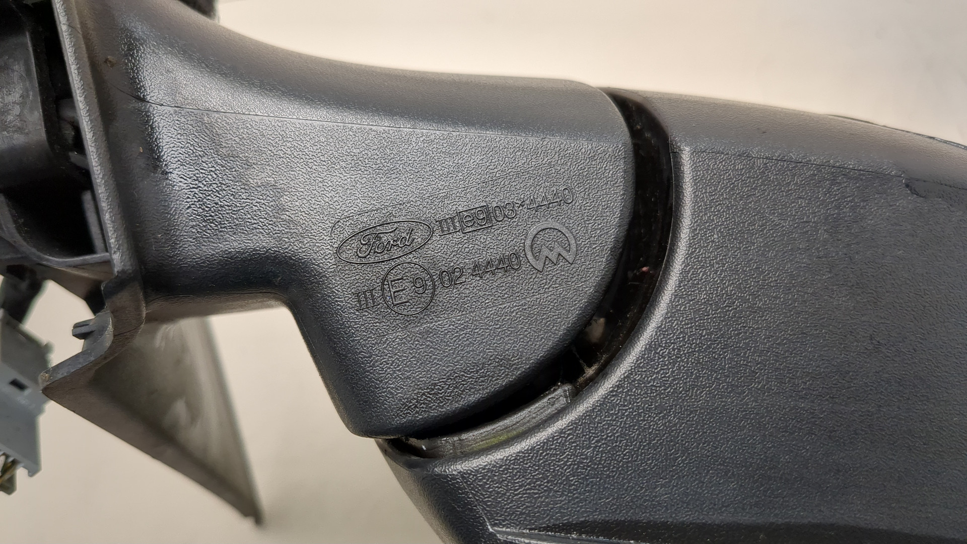 Зеркало левое электрическое