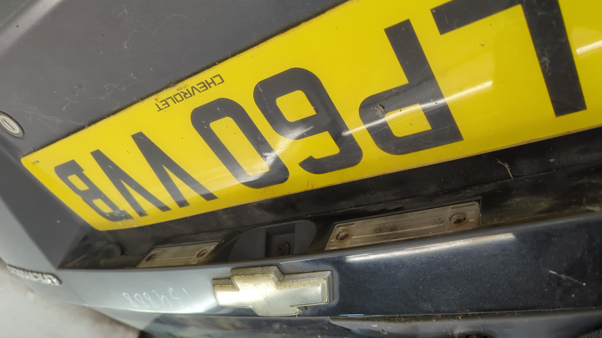 Дверь багажника