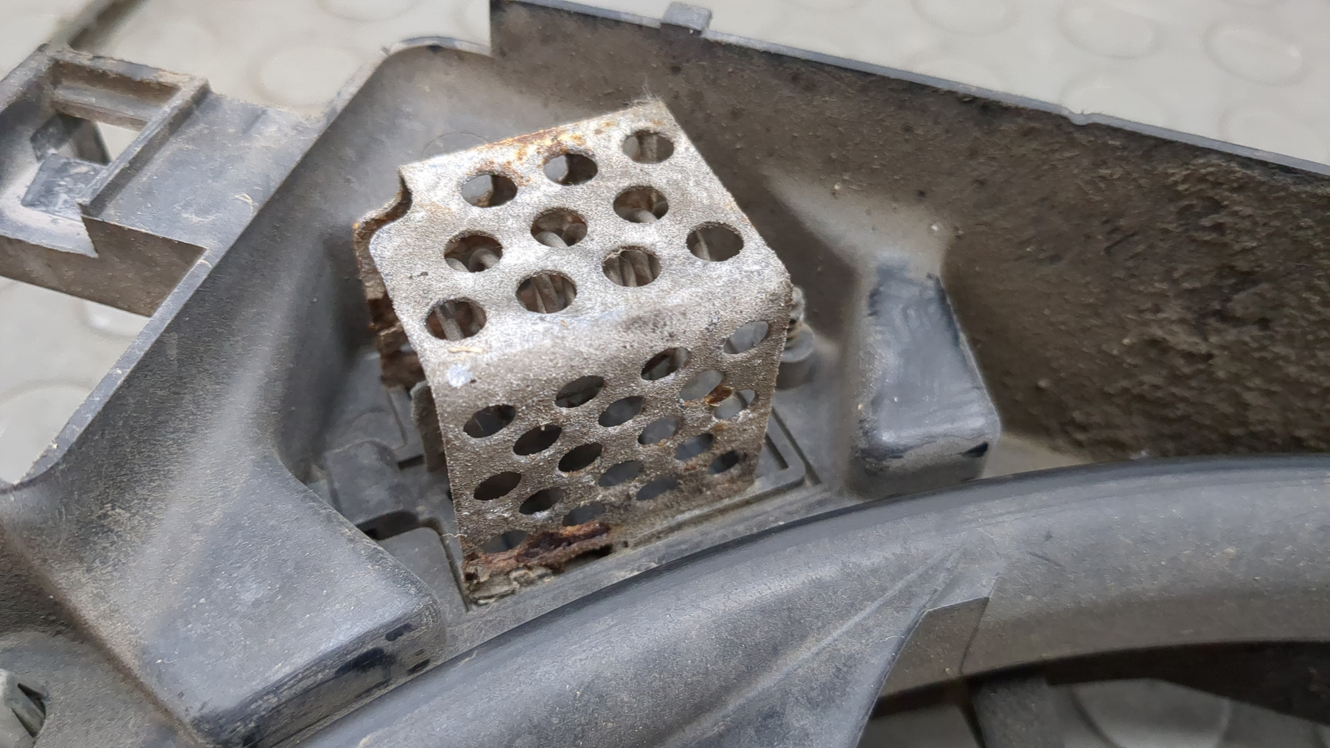 Вентилятор радиатора