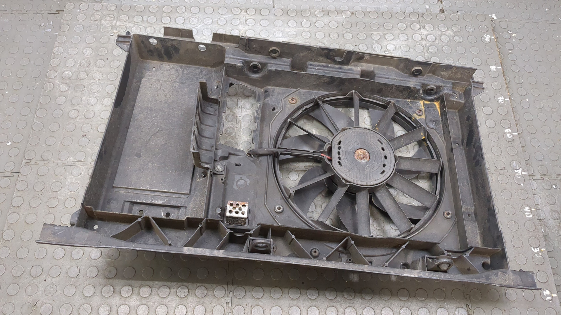 Вентилятор радиатора