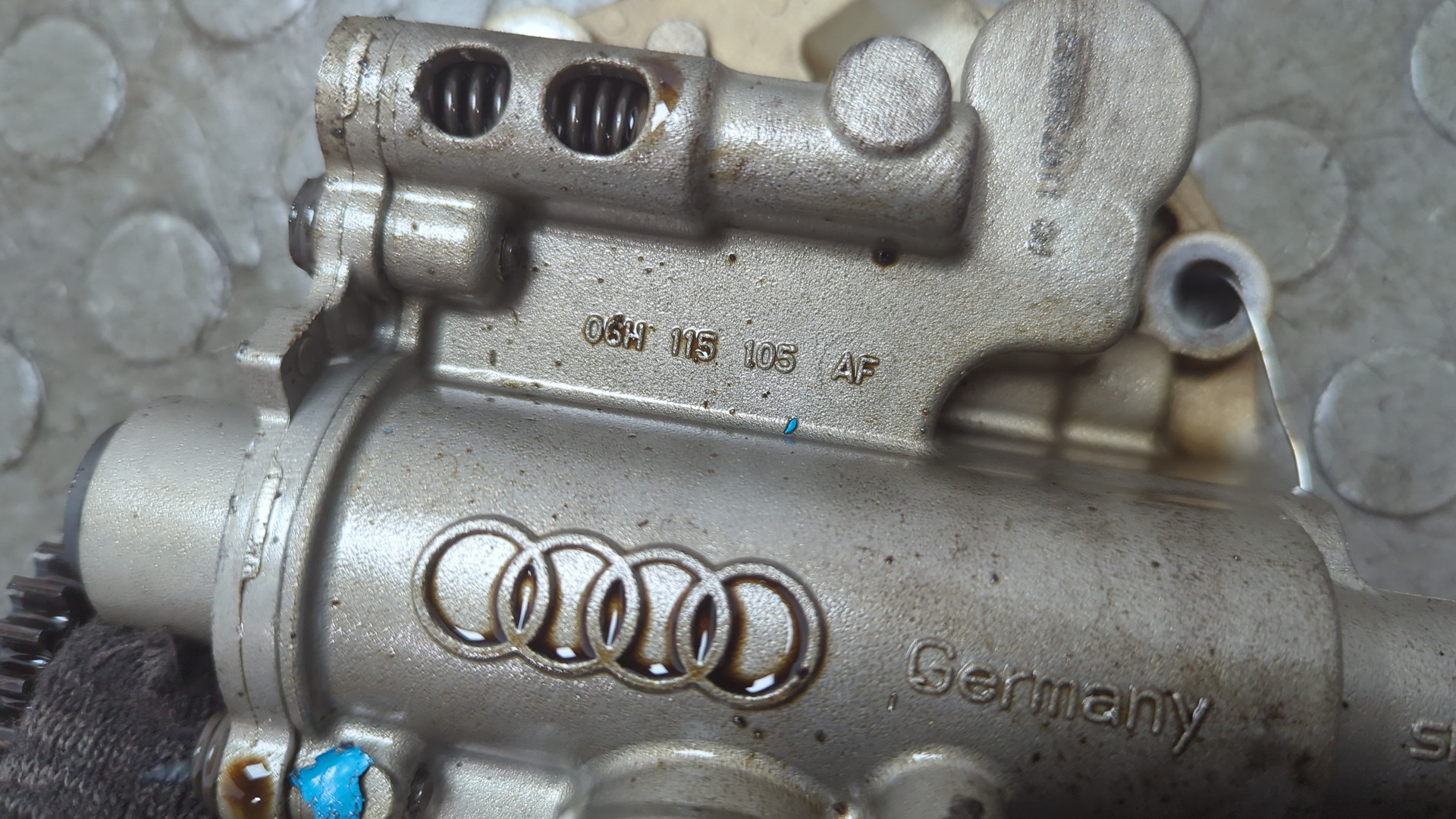 Насос масляный