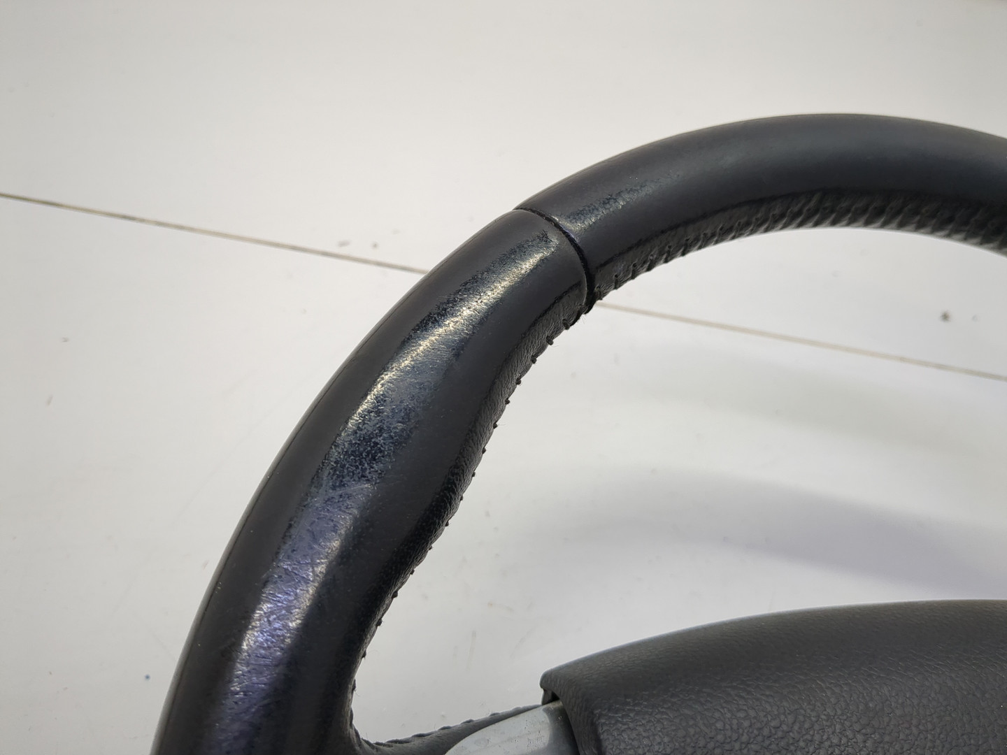 Рулевое колесо (руль)