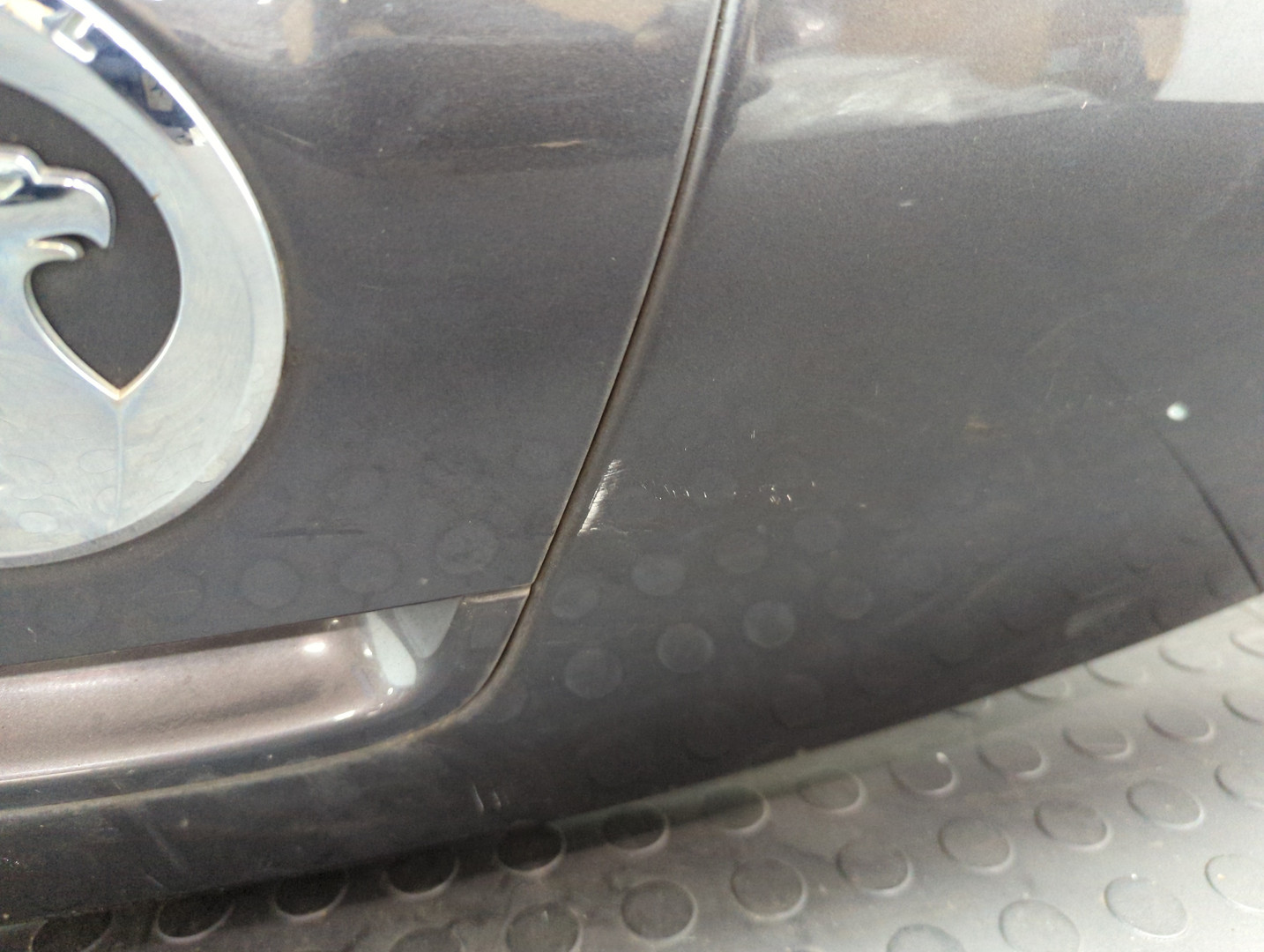 Дверь багажника