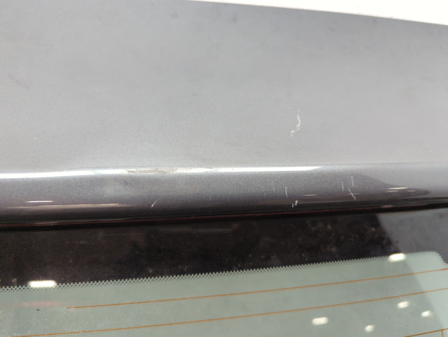 Дверь багажника